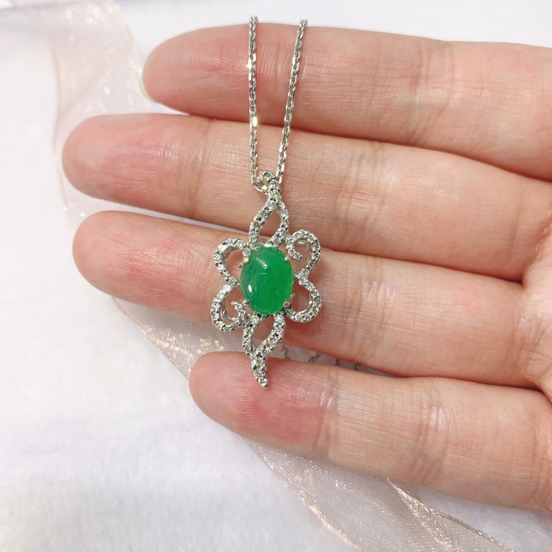 翡翠花開富貴玉墜