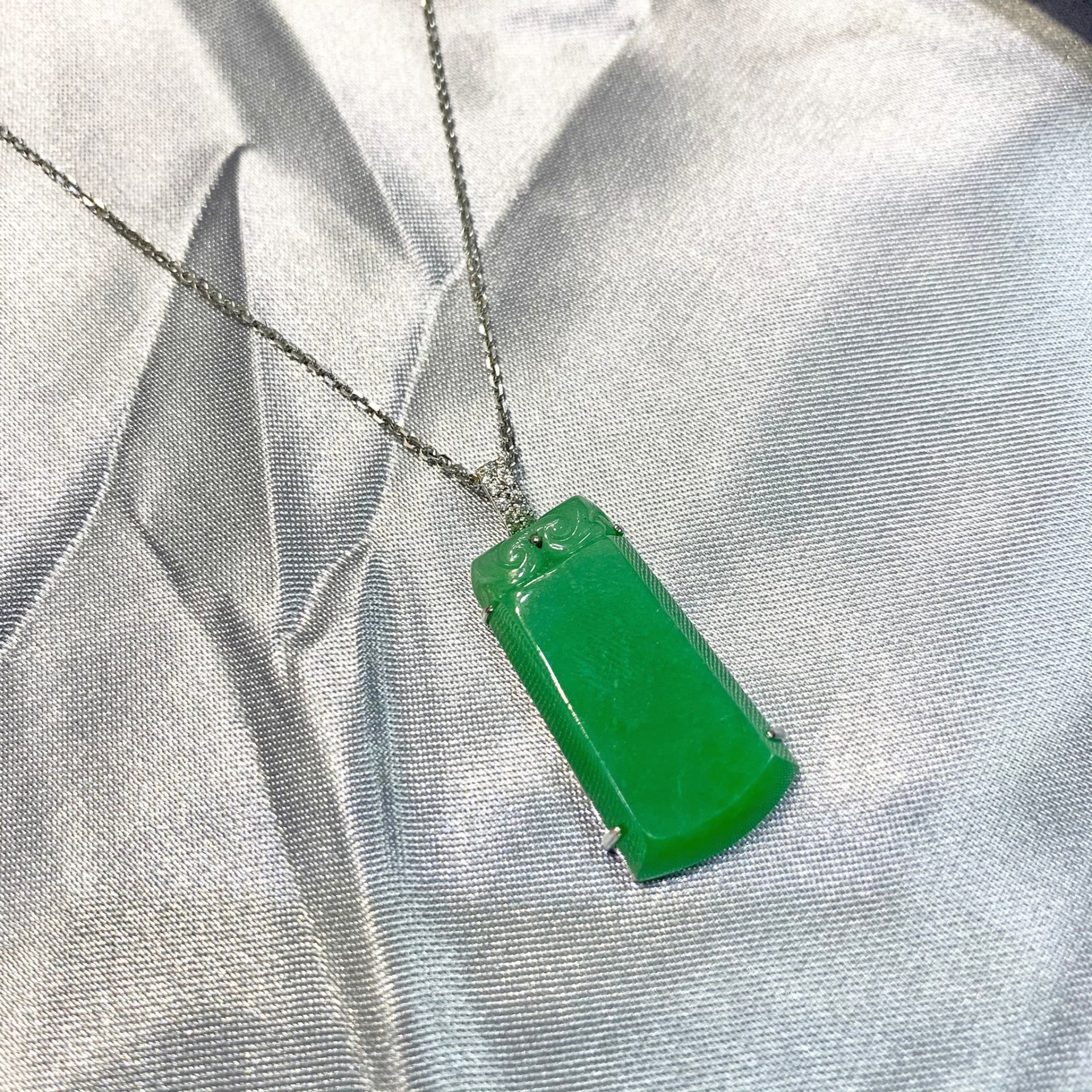 翡翠無事牌玉墜(已售出)