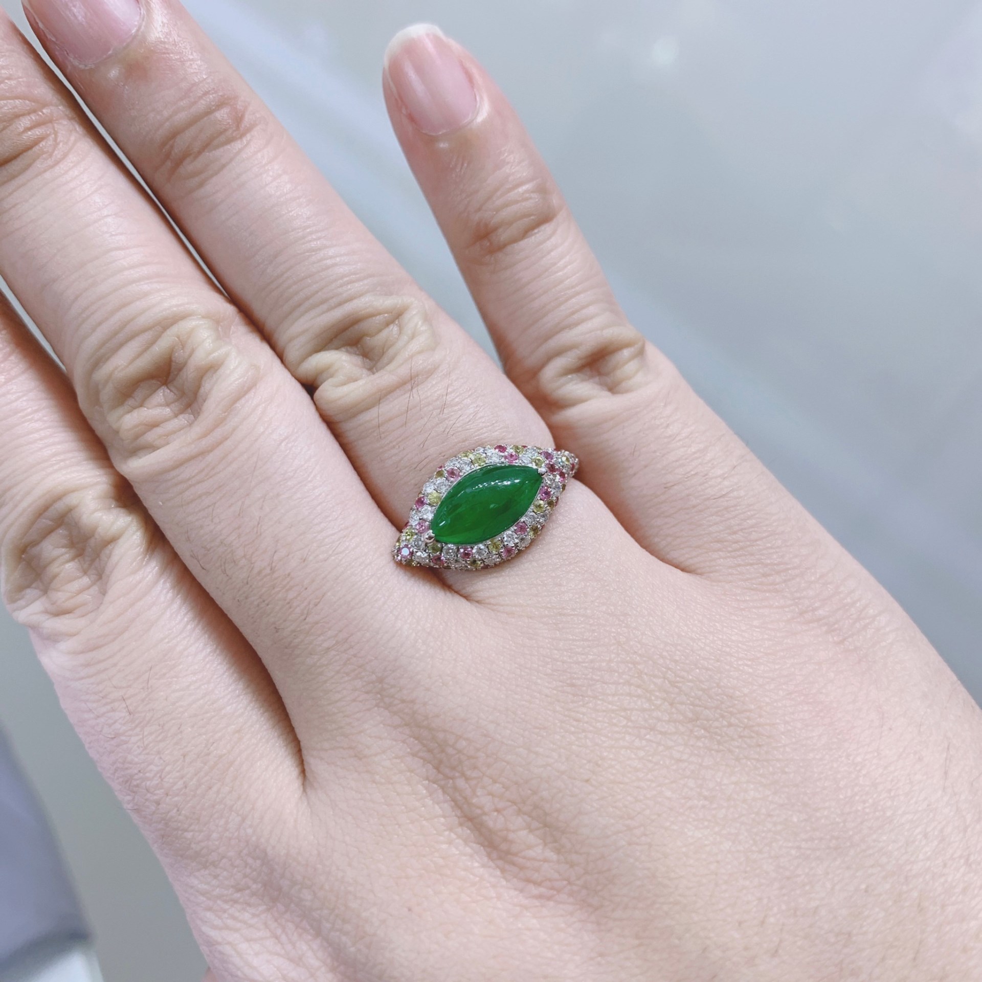 翡翠馬眼剛玉鑽戒(已售出)