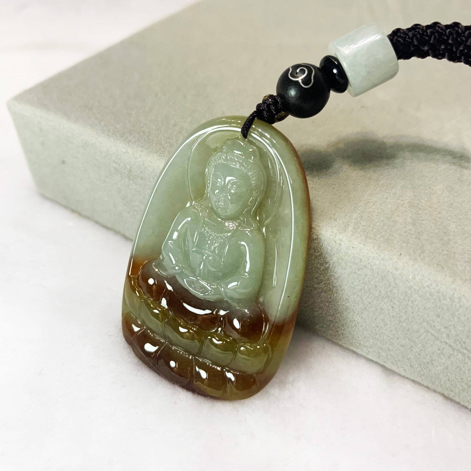 黃翡蓮花觀音玉墜(已售出)