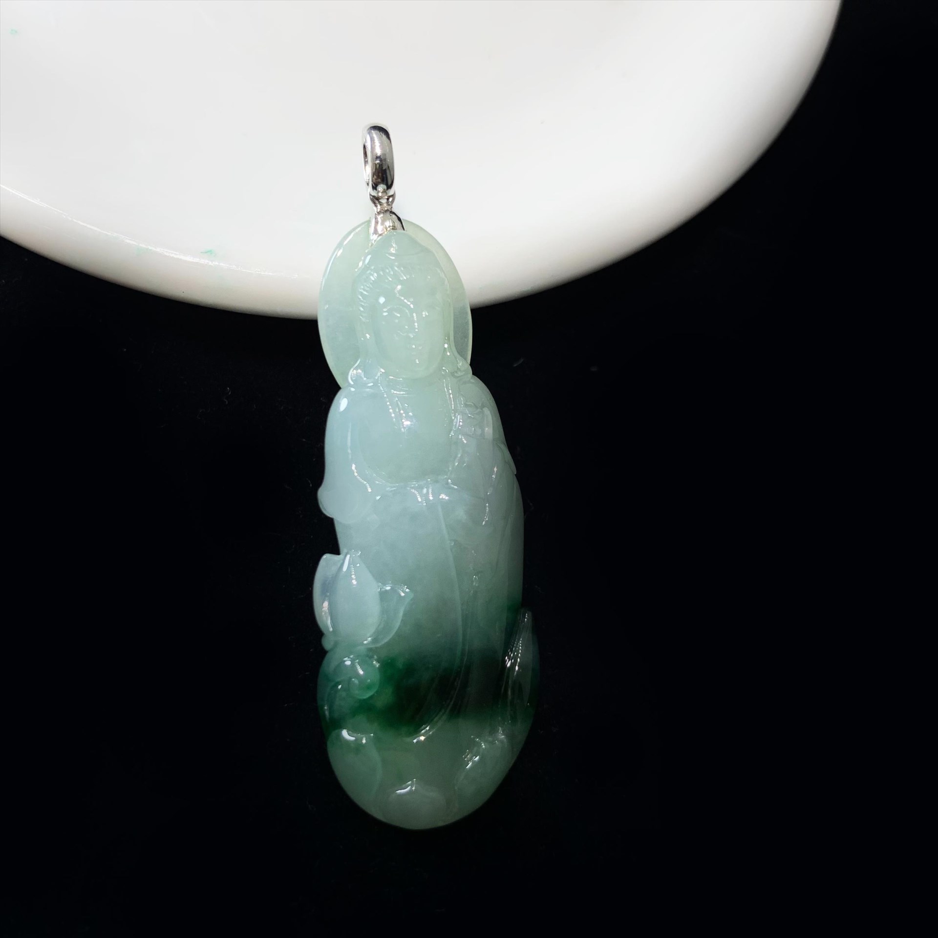 冰種翠綠觀音玉墜(已售出)