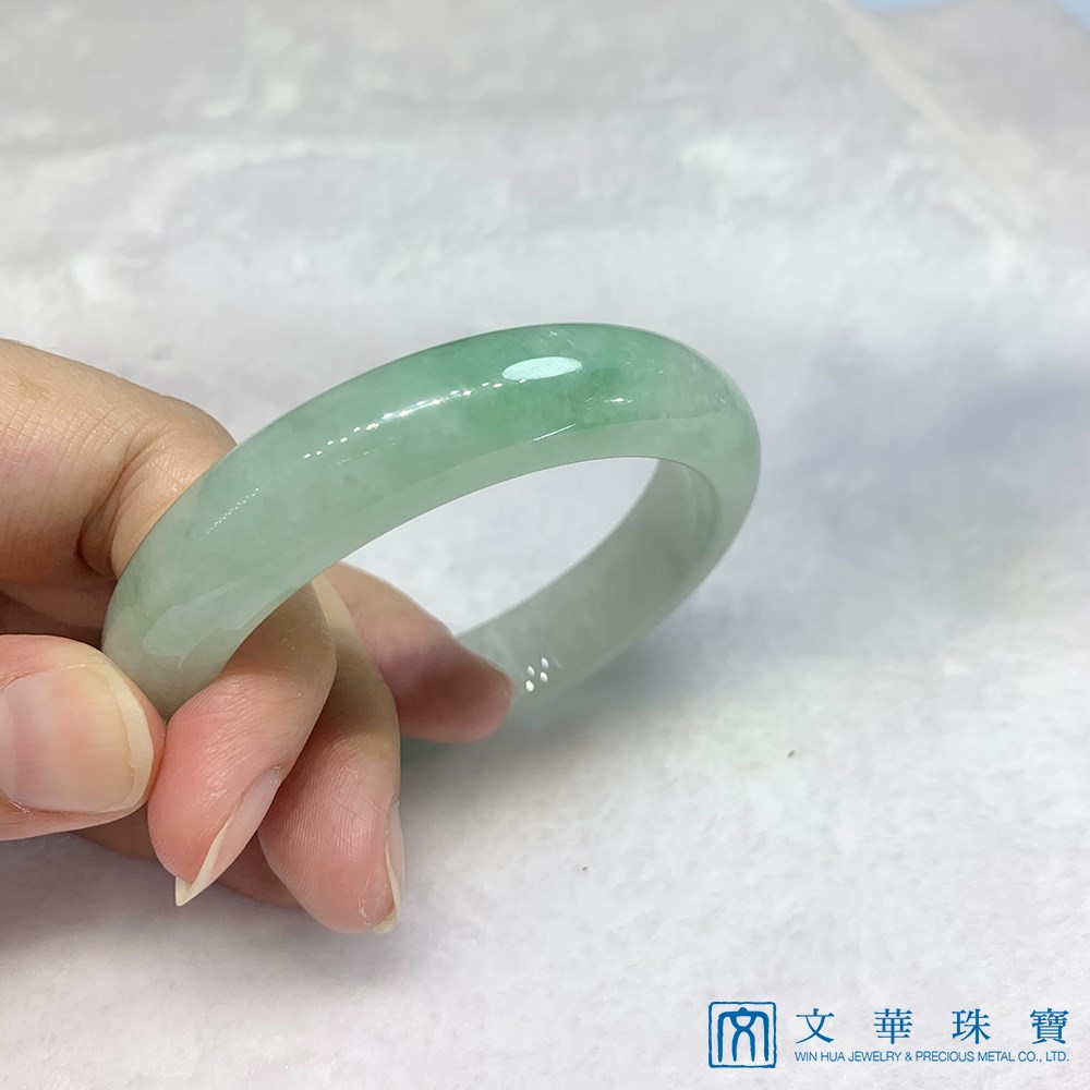 冰糯種蘋果綠玉鐲(18-18.5圍)已售出