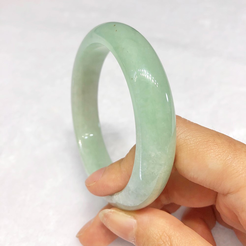 芙蓉綠翡翠玉鐲 #17.5-18(已售出)