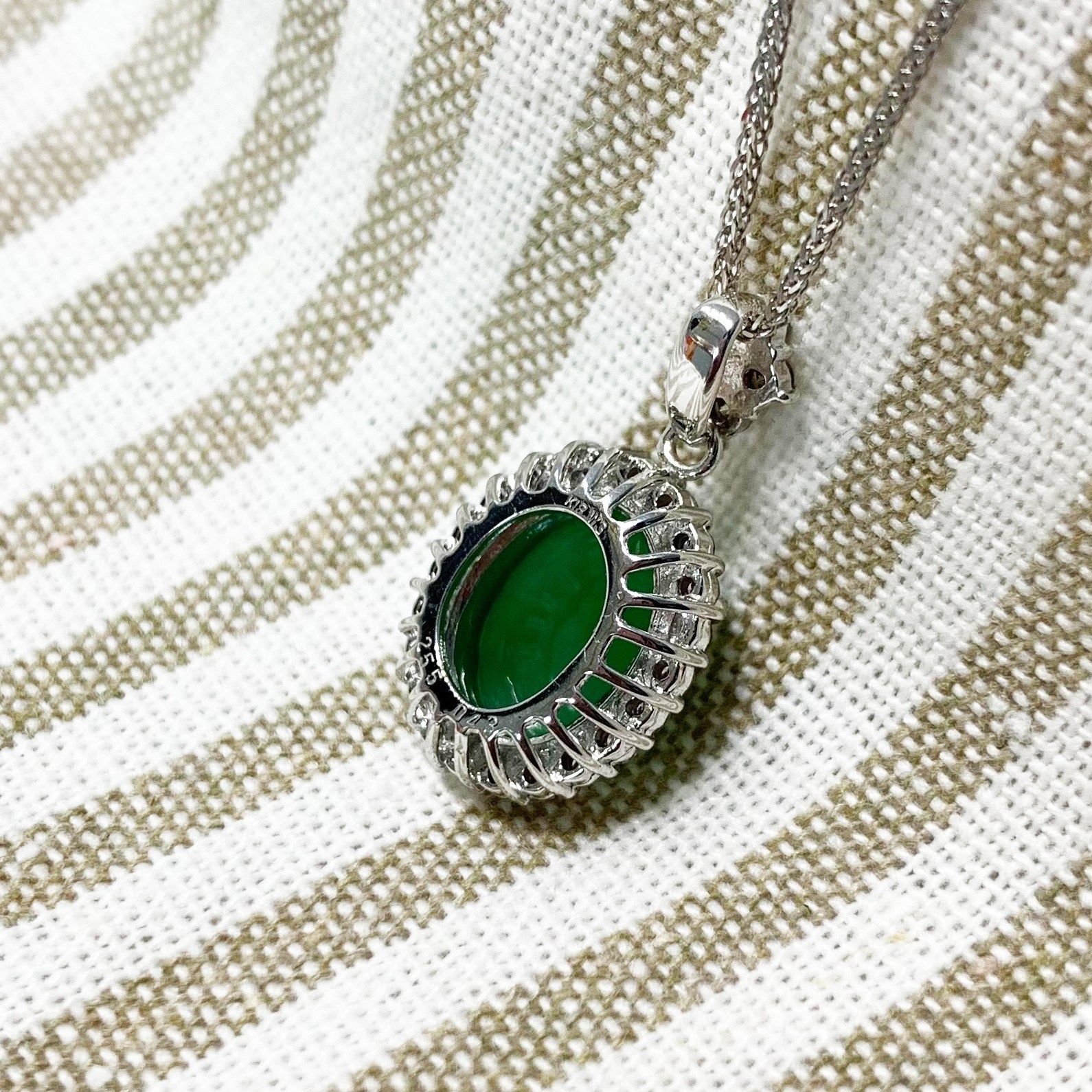 翡翠蛋面鑽墜(已售出)