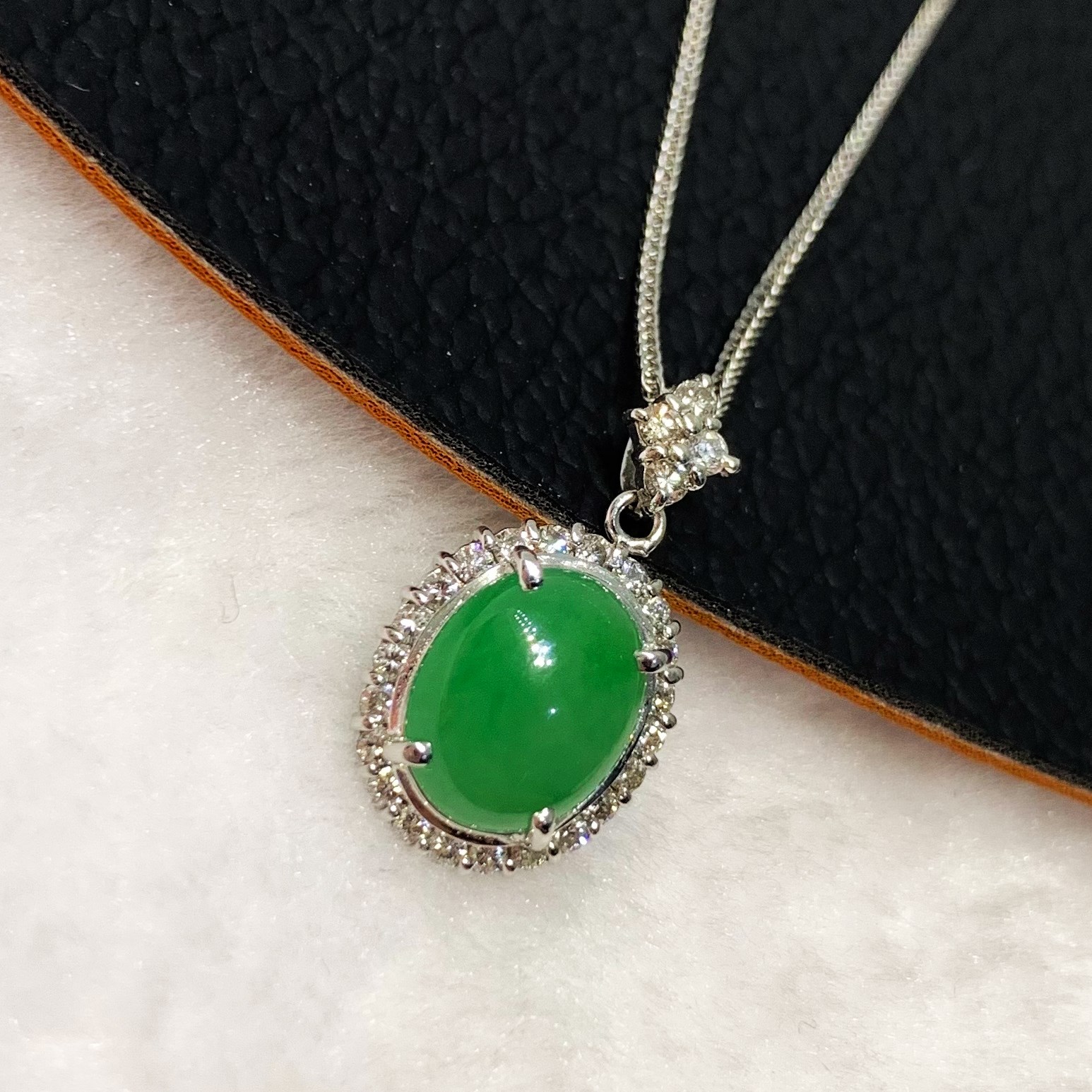 翡翠蛋面鑽墜(已售出)