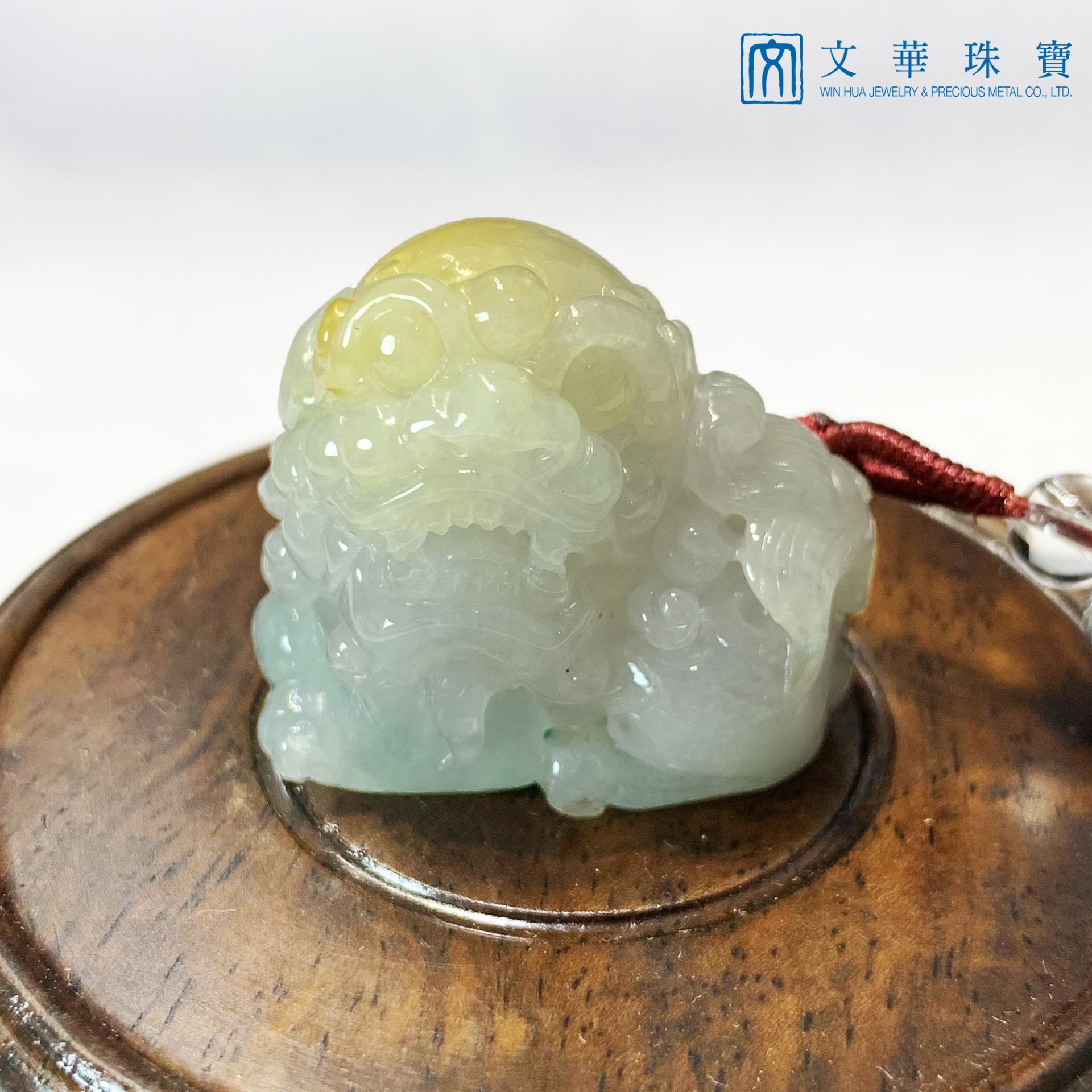 黃翡唐獅把玩擺件