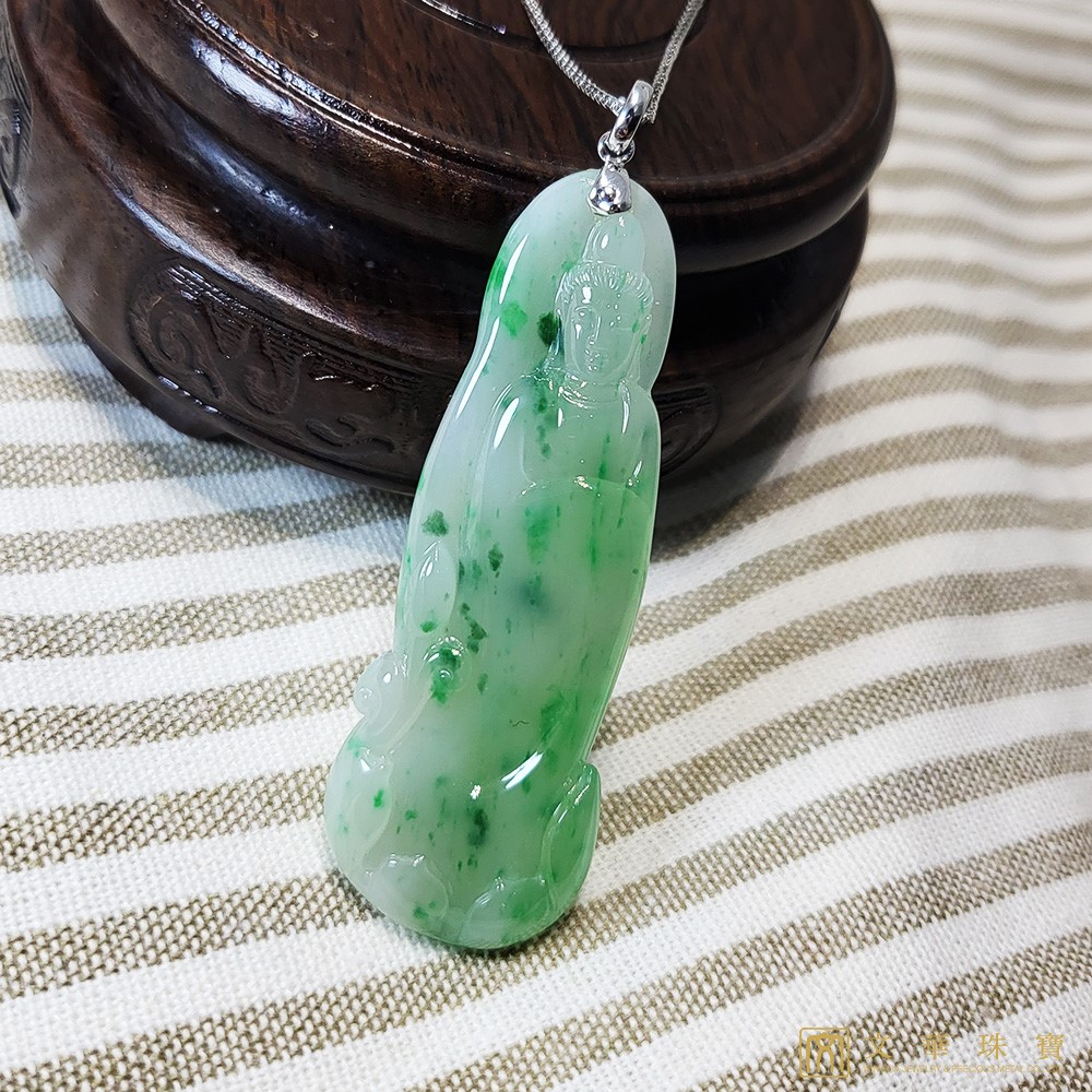 冰種飄翠綠立姿觀音