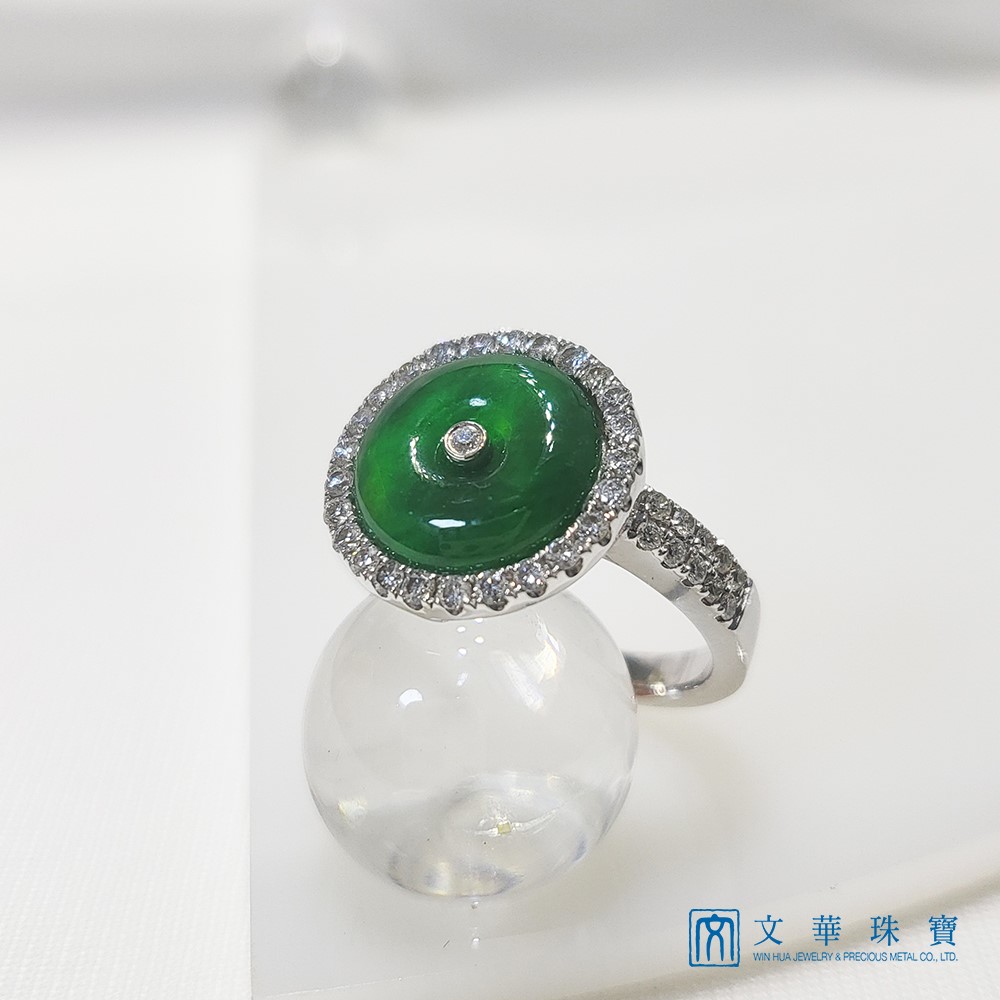 翡翠平安扣鑽戒