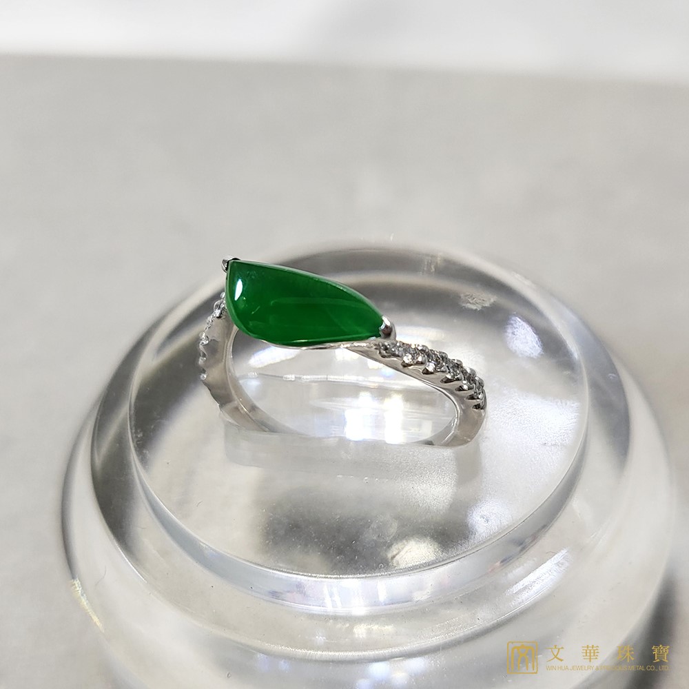 翡翠隨形玉戒指 18K金 國際圍7.5號(已售出)