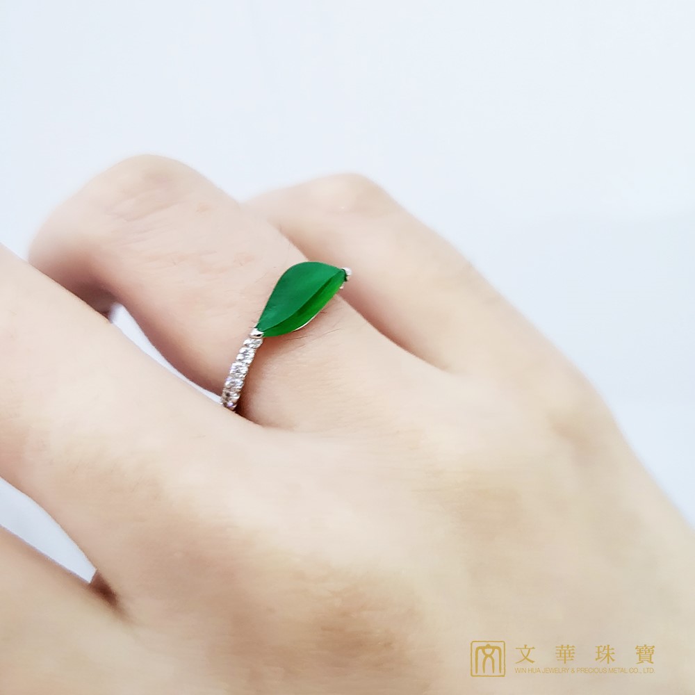 翡翠隨形玉戒指 18K金 國際圍7.5號(已售出)