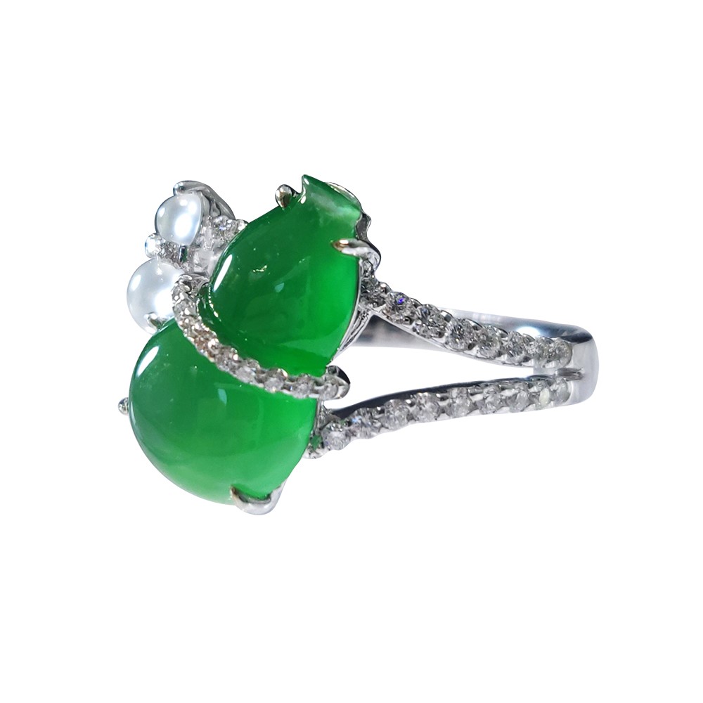 冰種放光翠綠葫蘆鑽戒(已售出)