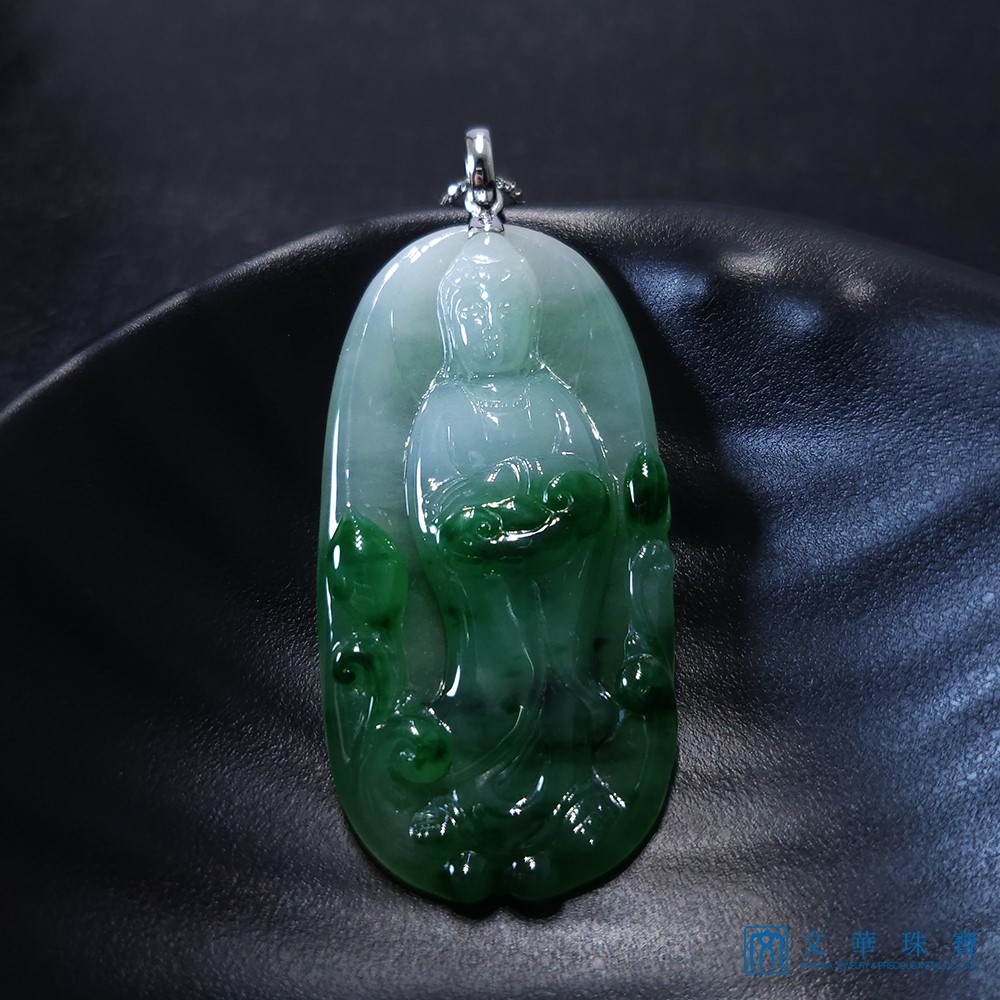 冰糯翠綠觀音玉牌 