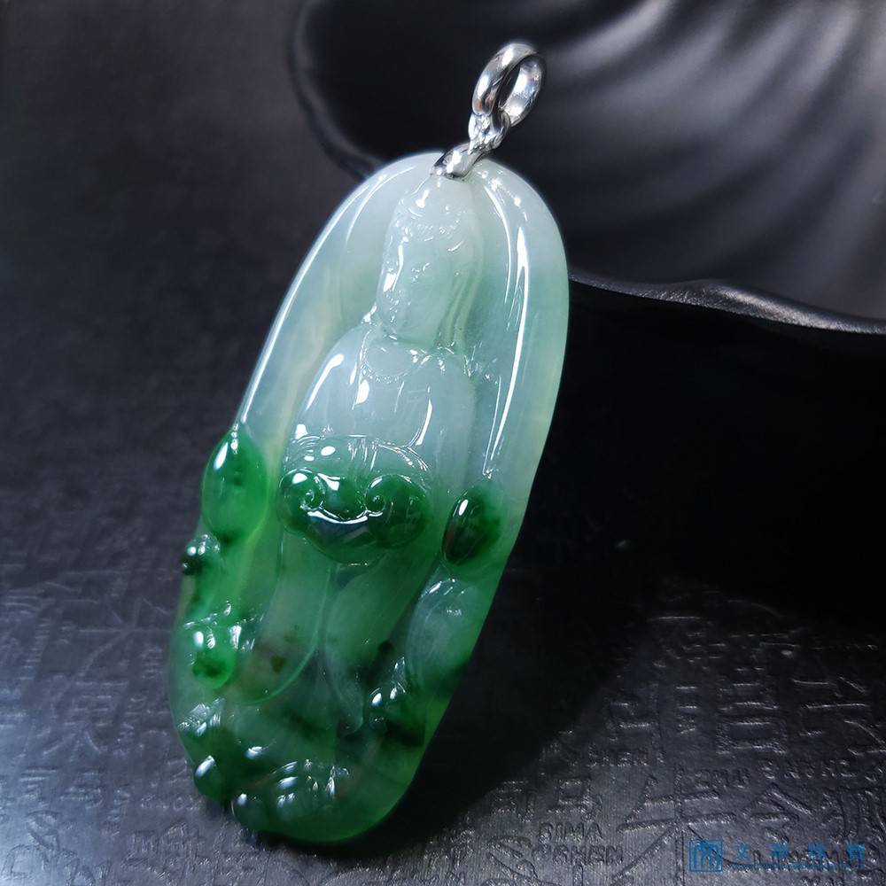 冰糯翠綠觀音玉牌 