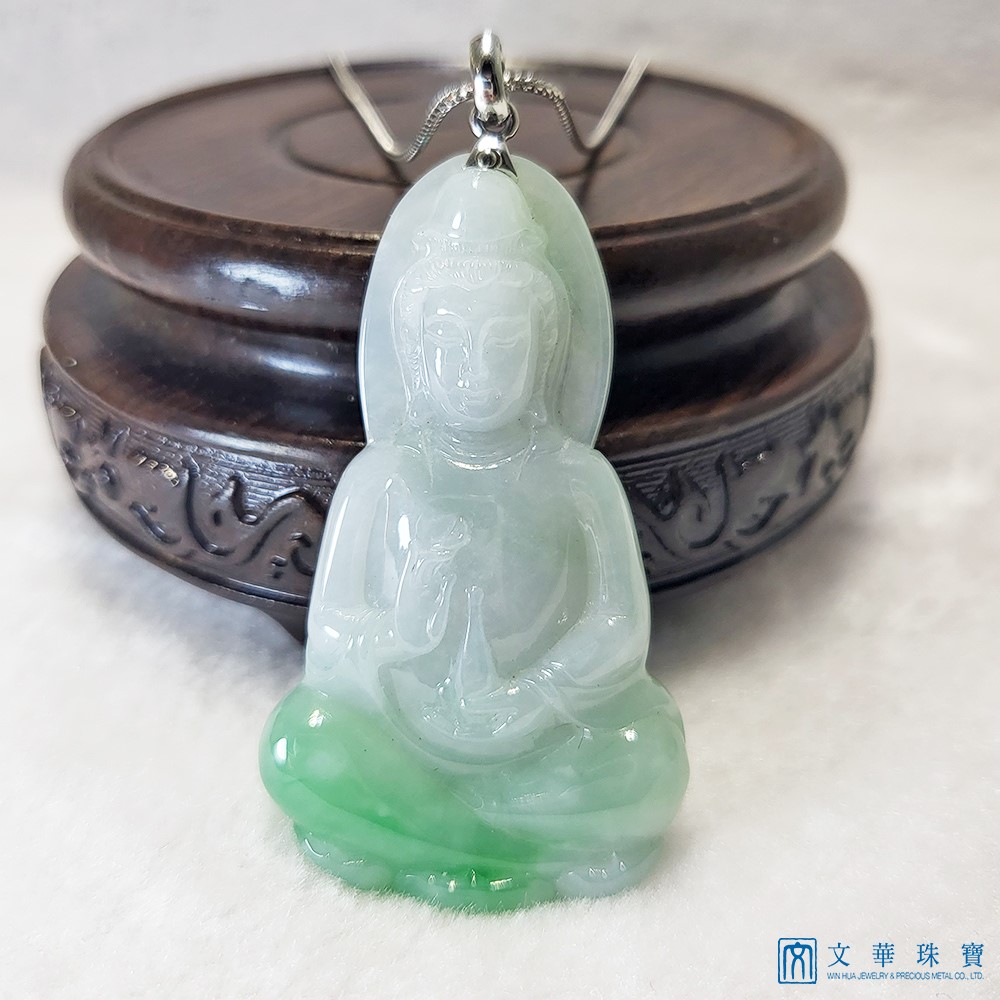 白底青大尊觀音玉墜(已售出)