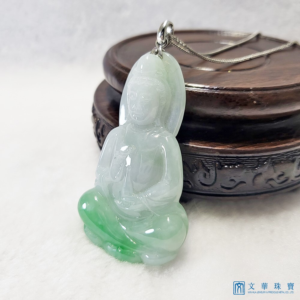 白底青大尊觀音玉墜(已售出)