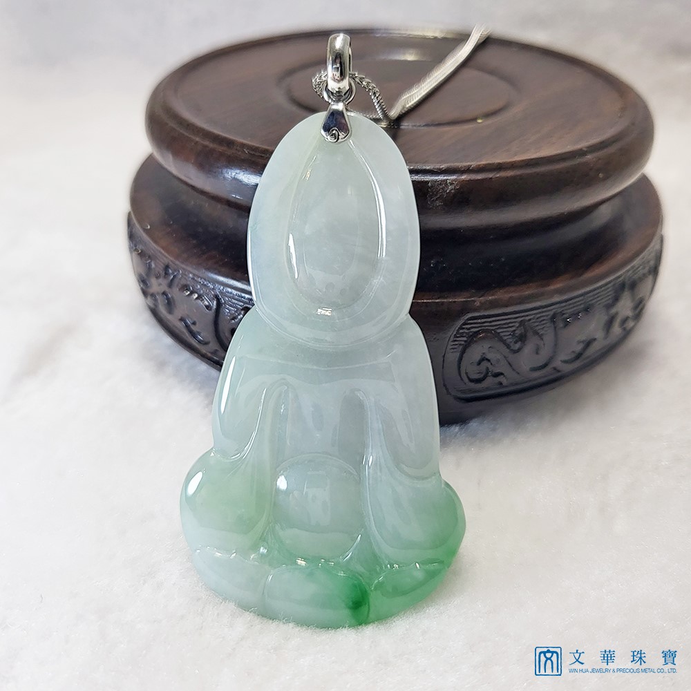 白底青大尊觀音玉墜(已售出)