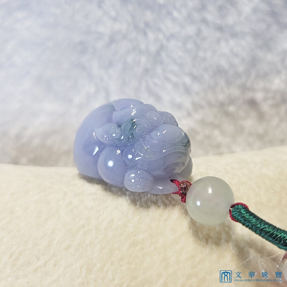 紫飄花玉蟾掛件玉墜 