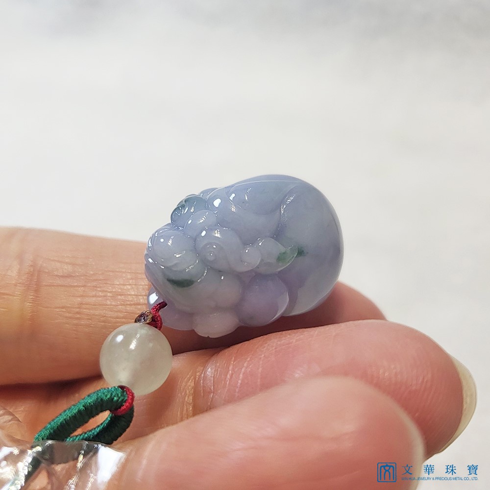 紫飄花玉蟾掛件玉墜 