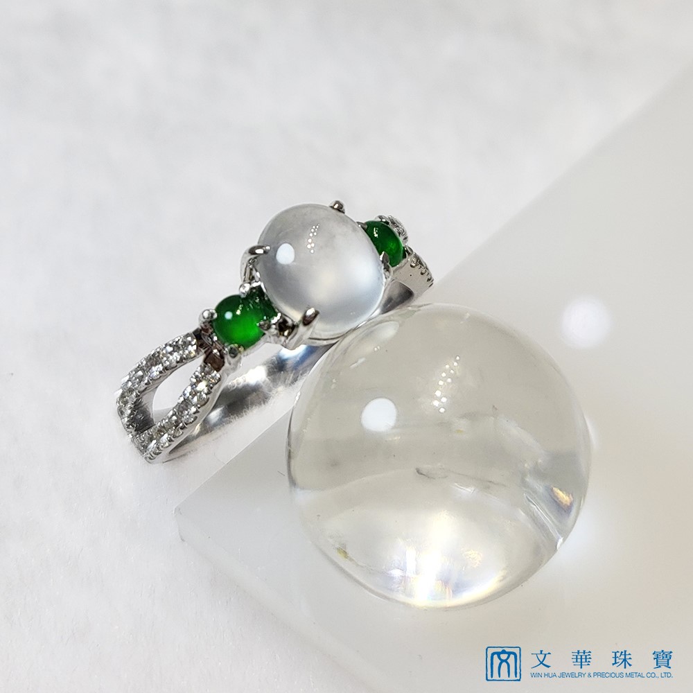 玻璃種蛋面鑽戒 國際圍11號(已售出)