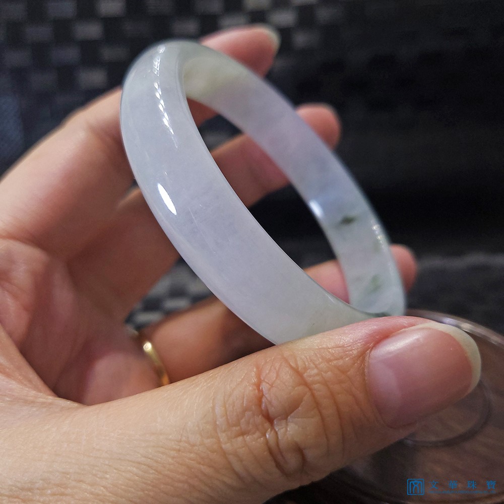 冰種飄花玉鐲 19圍(已售出)