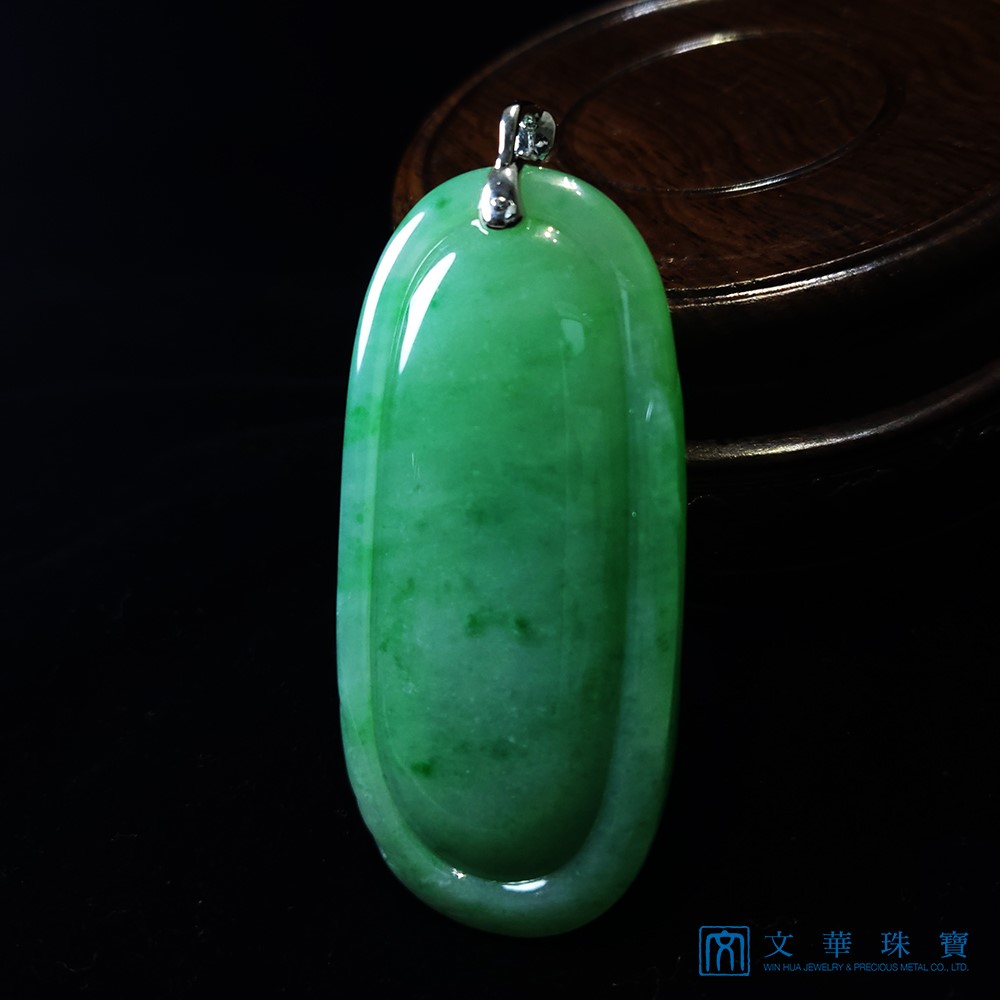 滿綠翡翠觀音玉牌(已售出)