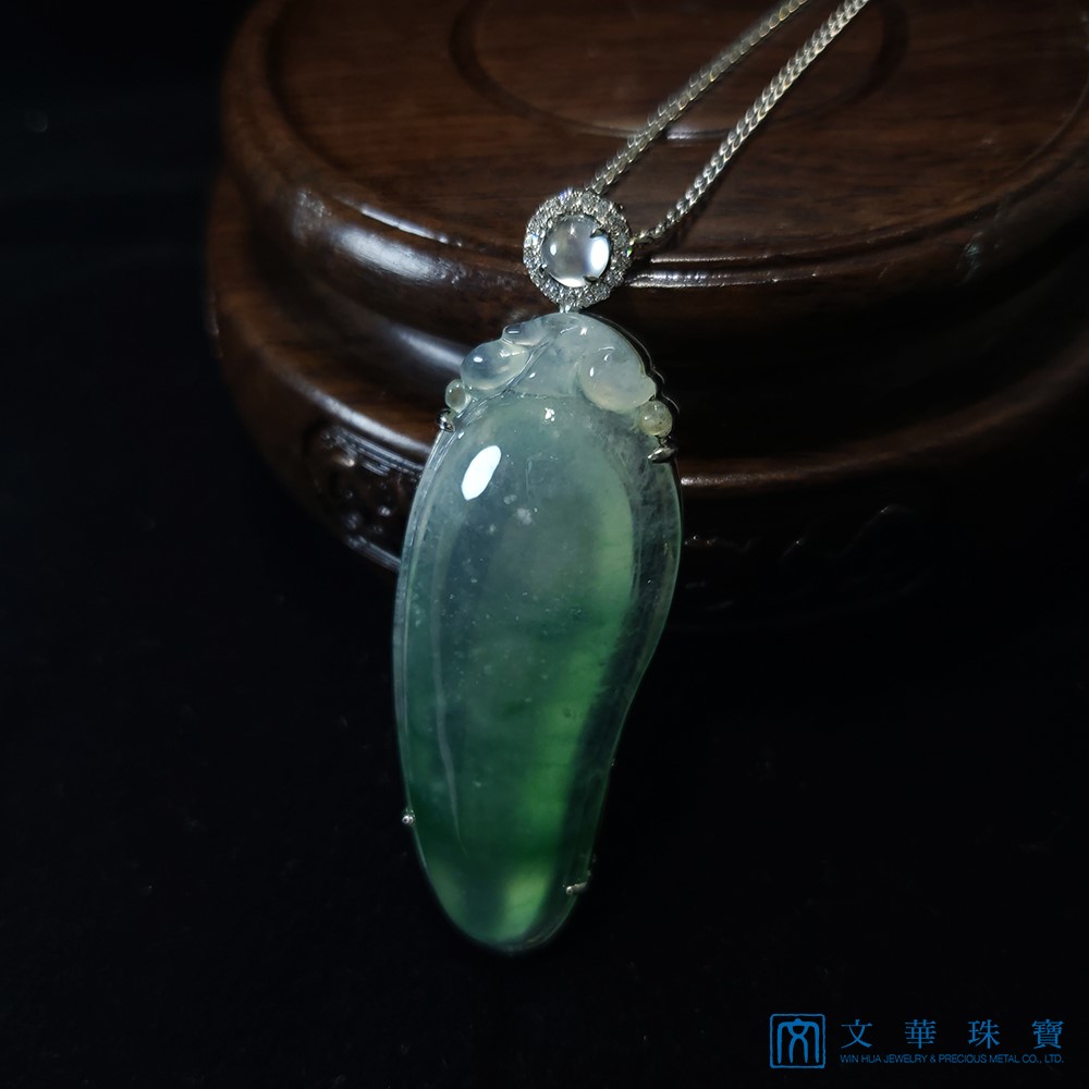 玻璃種飄綠福瓜玉墜 附中國寶石證書(已售出)