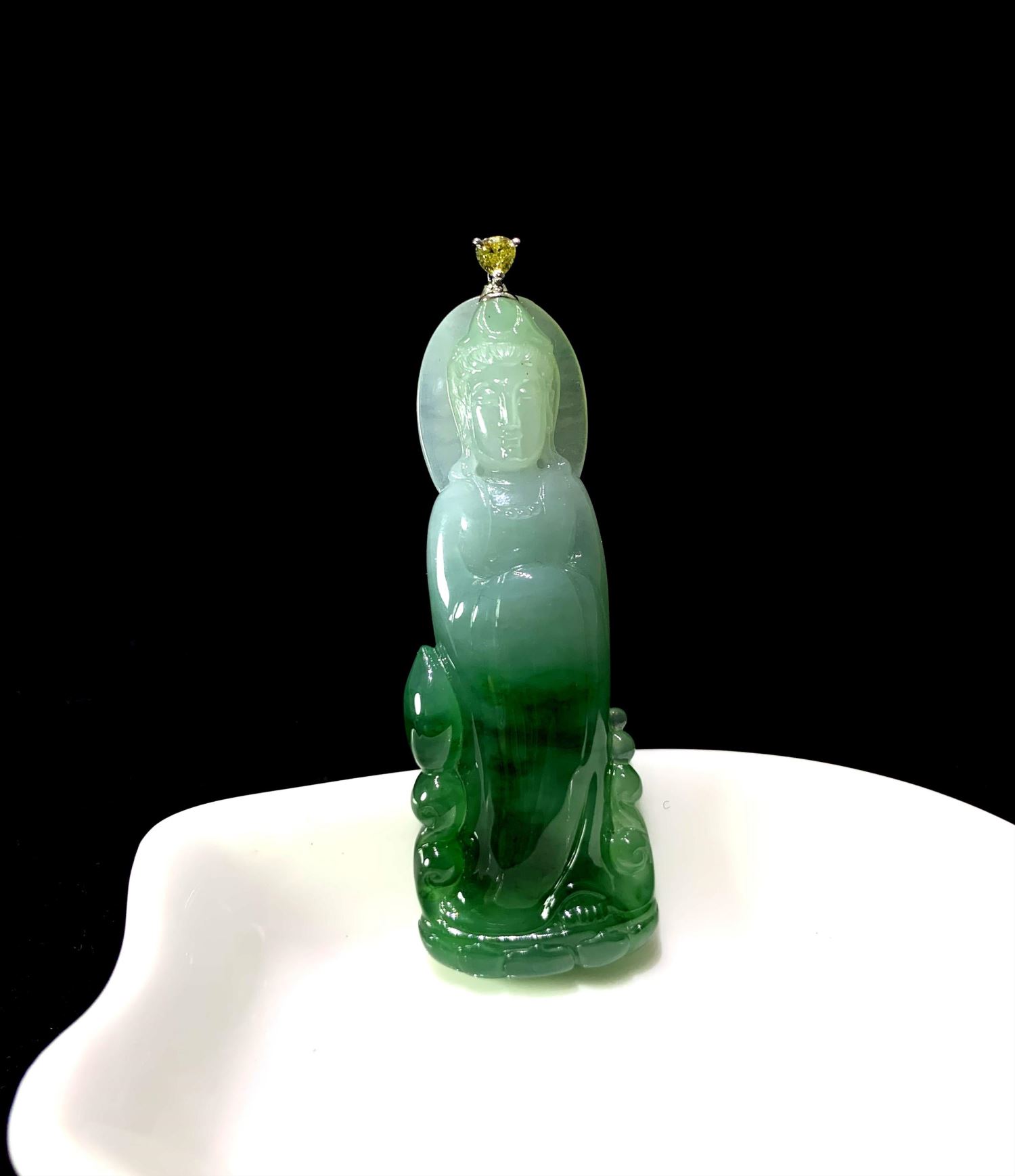 翡翠立姿觀音(已售出)