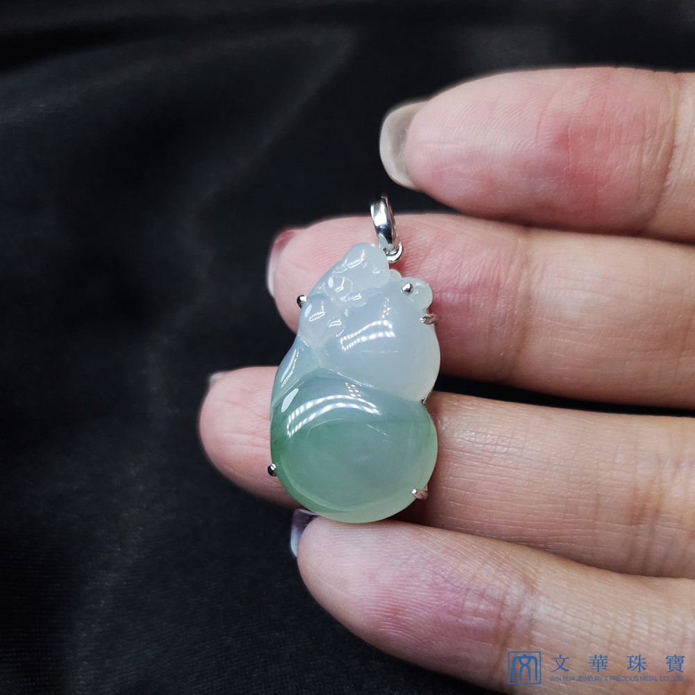 冰芙蓉福祿猴玉墜