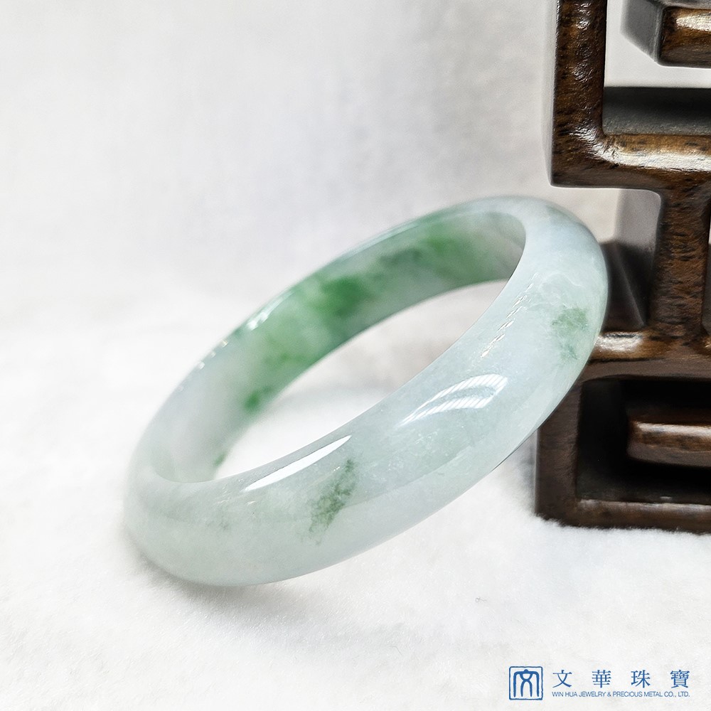 冰糯翠綠平安玉鐲 手圍18-18.5號