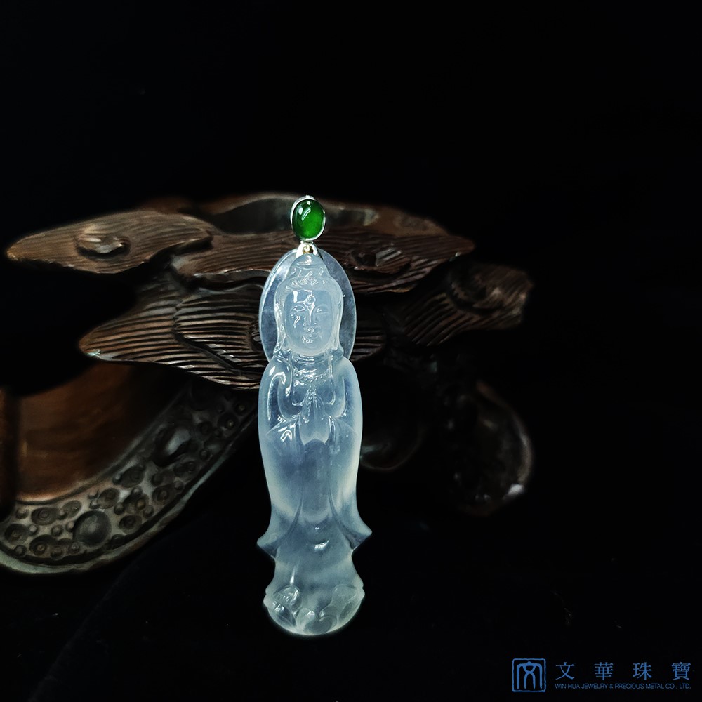 玻璃種立姿觀音玉墜 附中國寶石證書