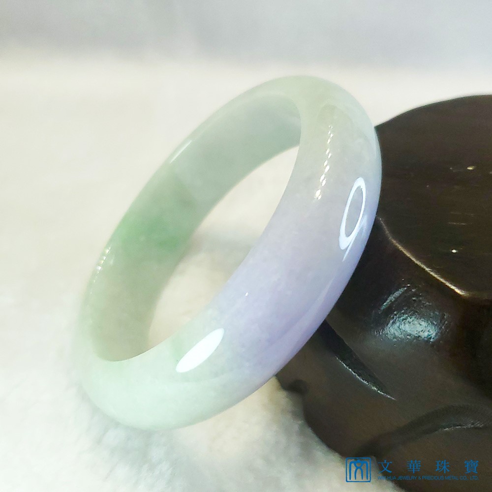 春帶彩寬版玉鐲 18.3圍