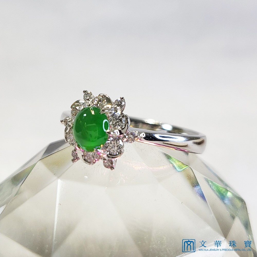 冰翠蛋面花形鑽戒 國際圍12號 