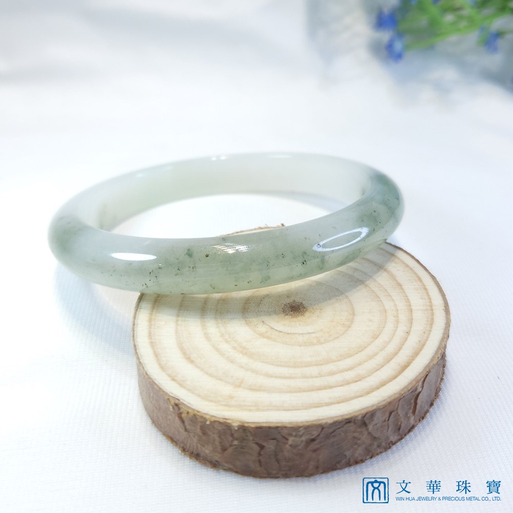 冰糯飄花玉鐲 19圍 (已售出)