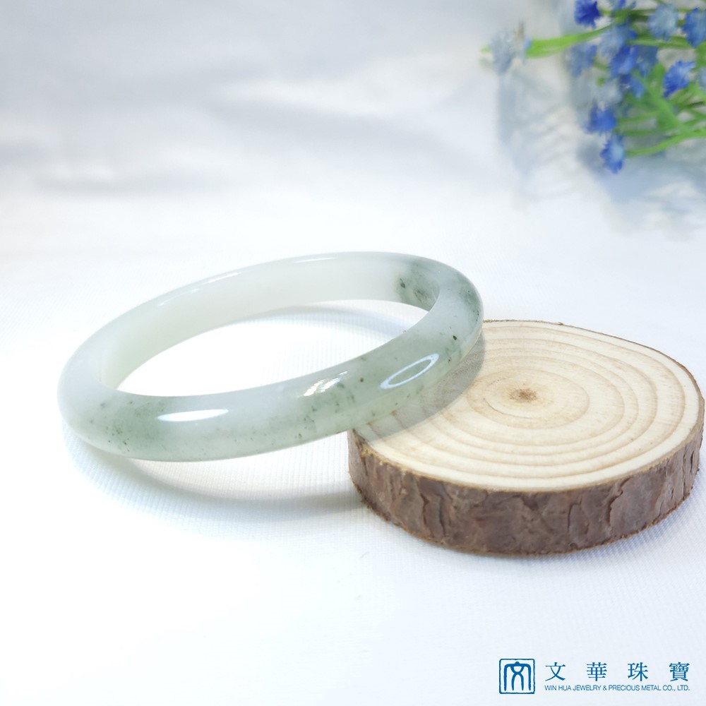 冰糯飄花玉鐲 19圍 (已售出)
