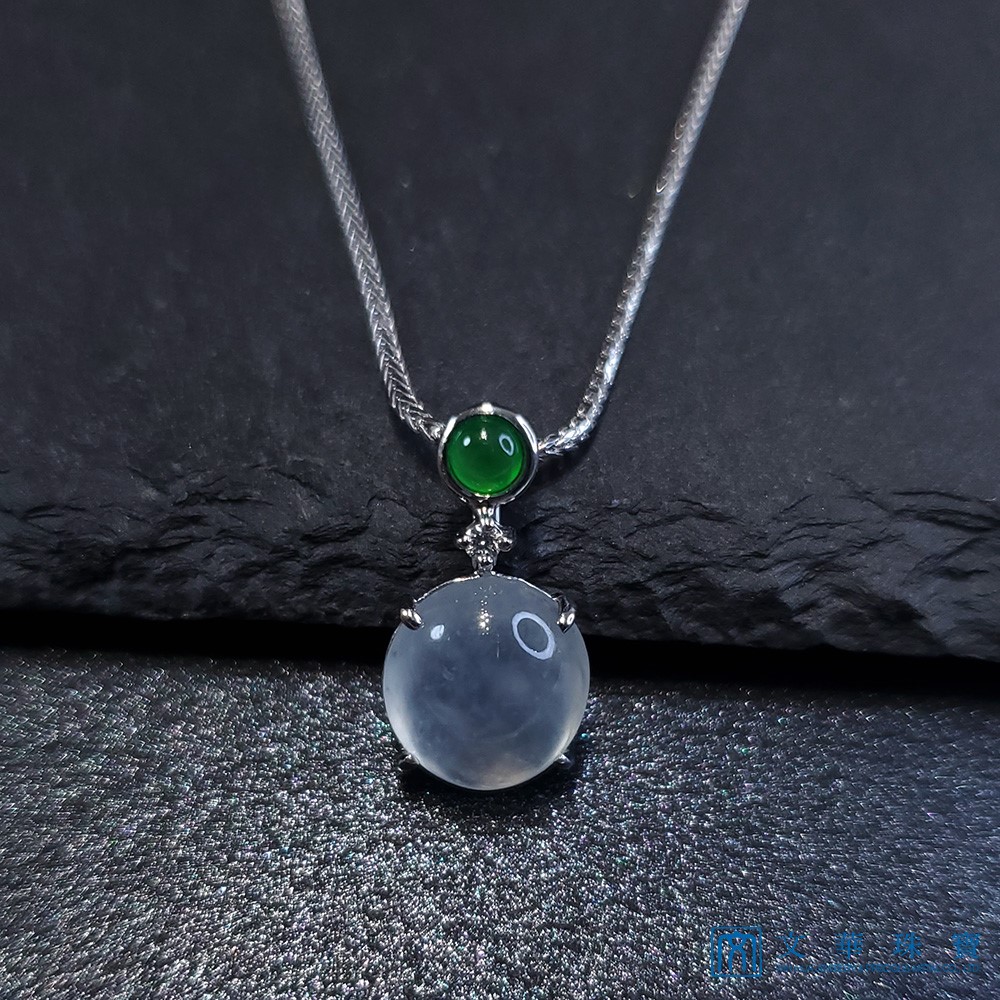 木拿種冰蛋玉墜