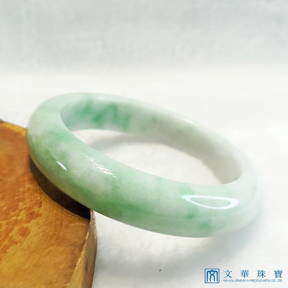 白底青翡翠玉鐲 18.8圍(已售出)