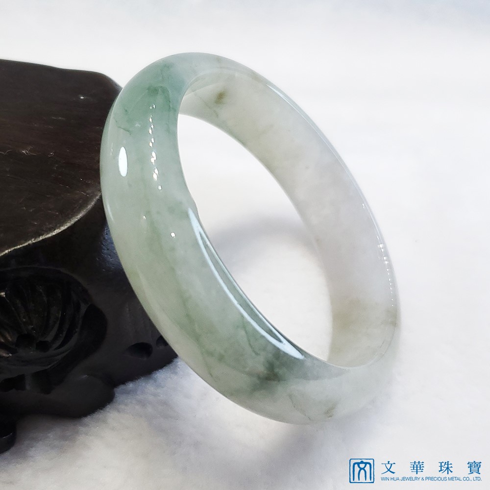 翡翠冰種帶湖綠絲寬版玉鐲 19圍 平安鐲