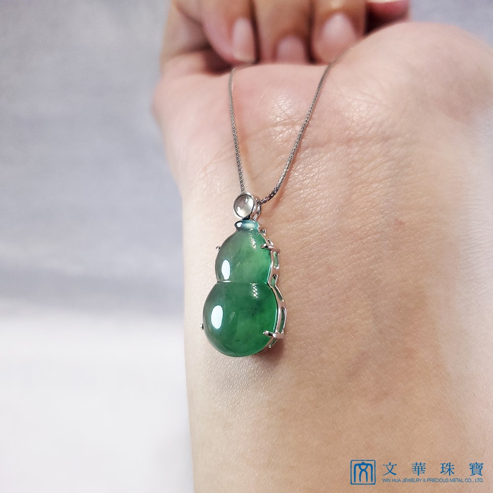 翡翠湖水綠葫蘆玉墜(已售出)