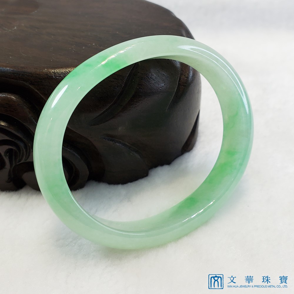 翡翠冰種陽綠玉鐲 17圍 貴妃鐲