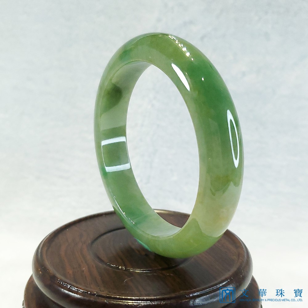 翡翠草綠帶翠玉鐲 17.8圍 平安鐲