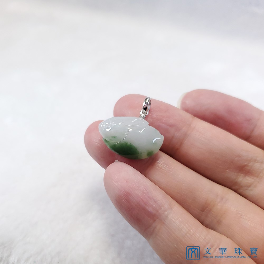 翡翠水墨飄花玉兔墜子 