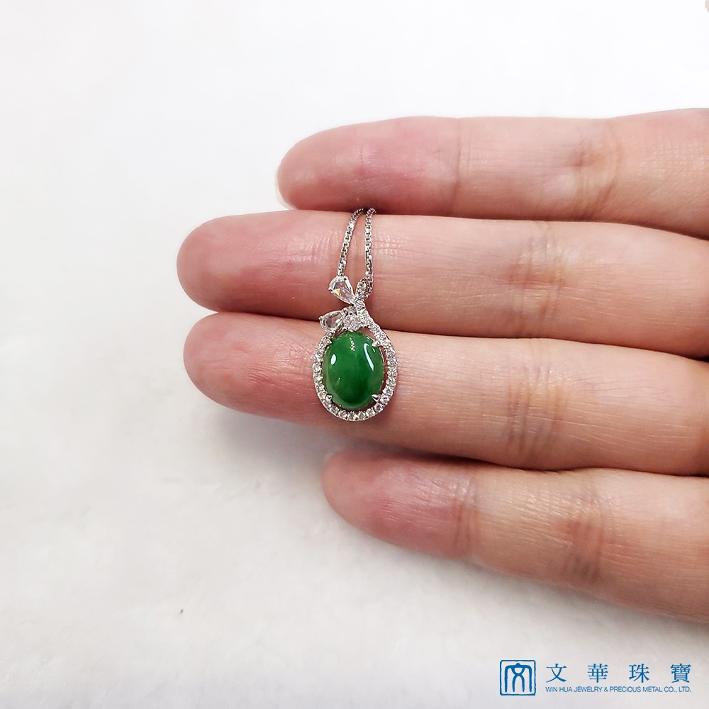 翡翠蛋面蝴蝶結鑽墜 