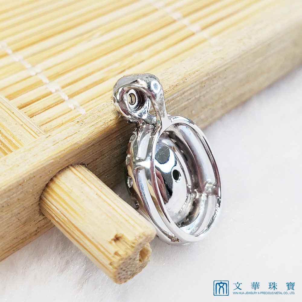 翡翠蛋面經典鑽墜