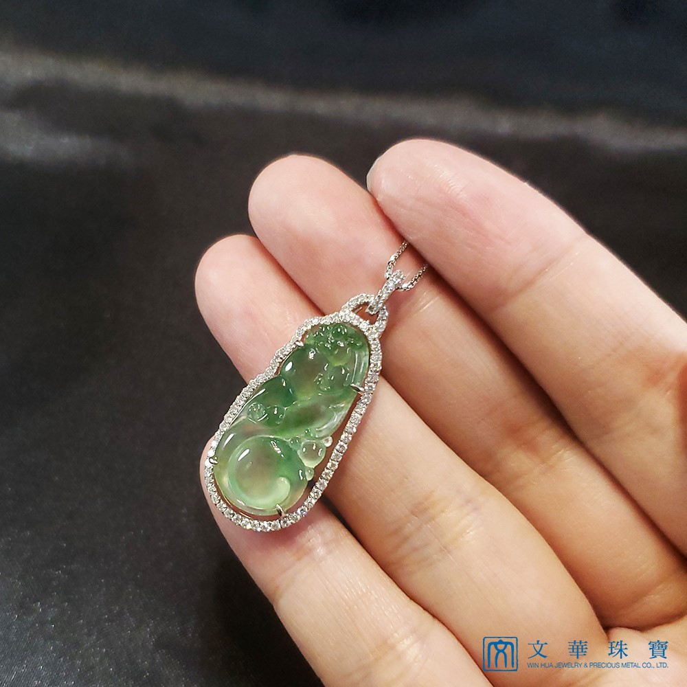 玻璃種神龍戲珠玉墜(已售出)