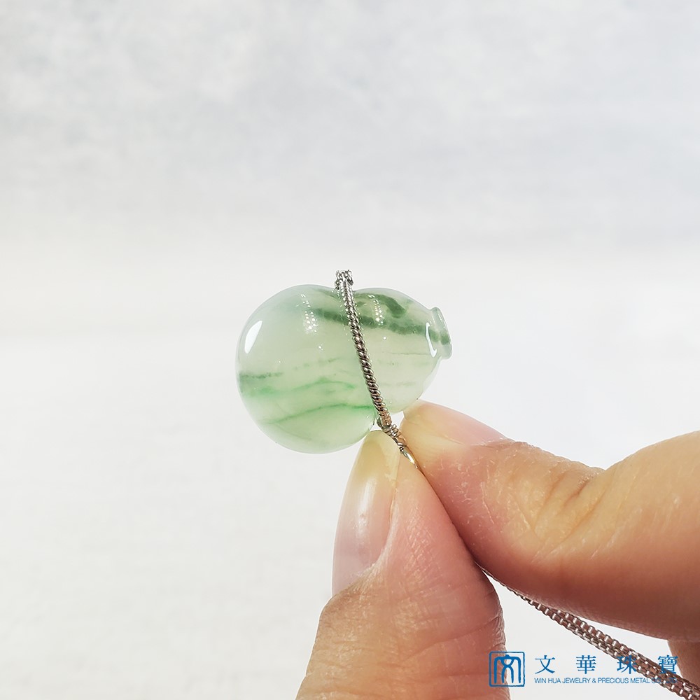 冰飄綠絲葫蘆玉墜