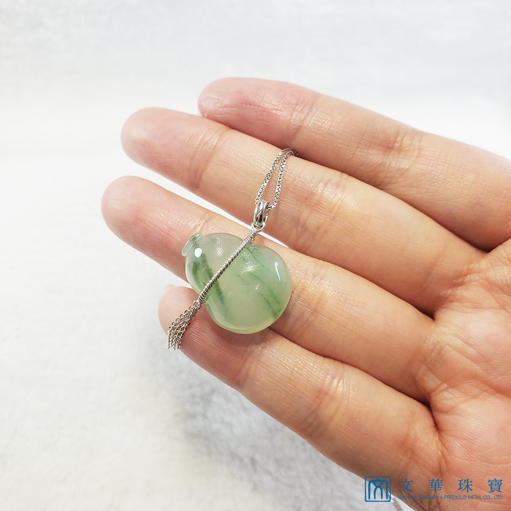 冰飄綠絲葫蘆玉墜