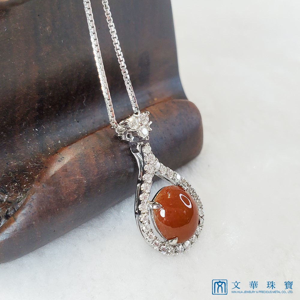  紅翡蛋面水滴型翡翠鑽墜