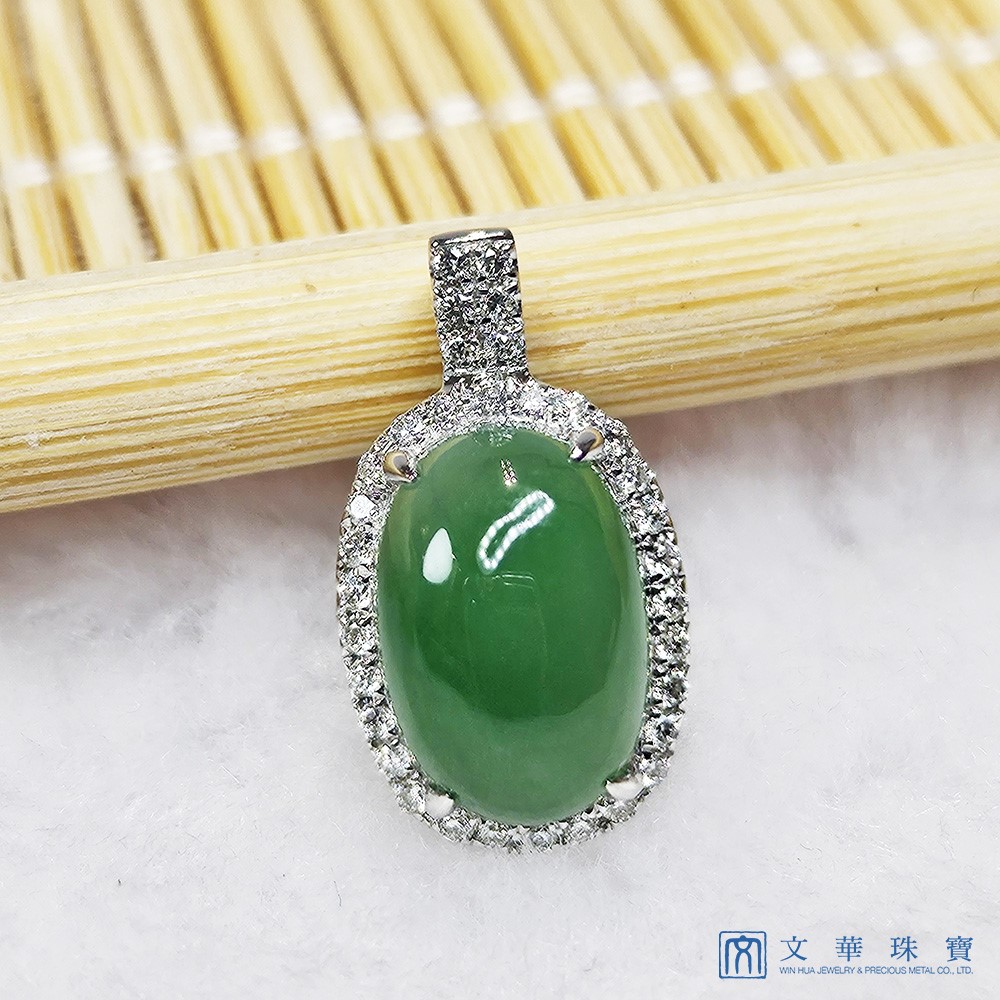 翡翠方形蛋面鑽墜