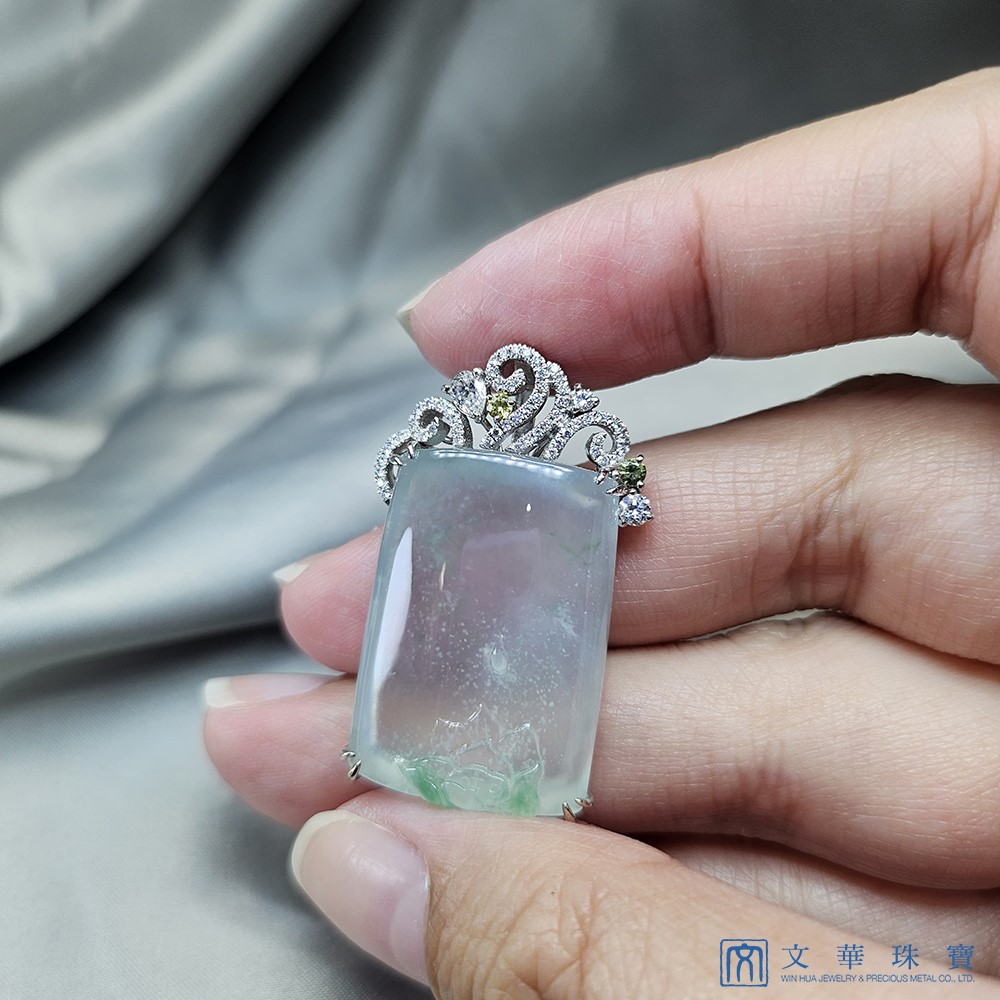 玻璃種無事牌鑽墜 附中國寶石證書(已售出)