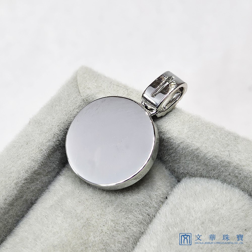 翡翠帝王綠蛋面滿鑽鑽墜 